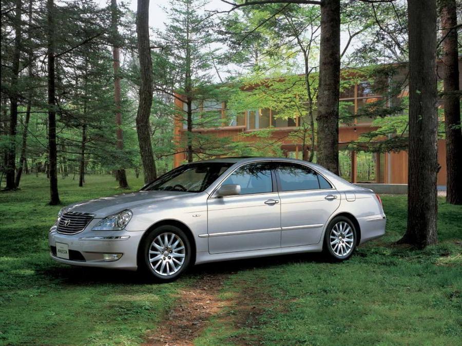  Toyota Crown Majesta 2004 года  (фото 9 из 15)
